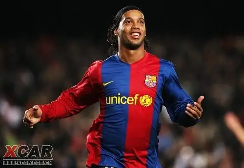 发挥着至关 发挥着至关