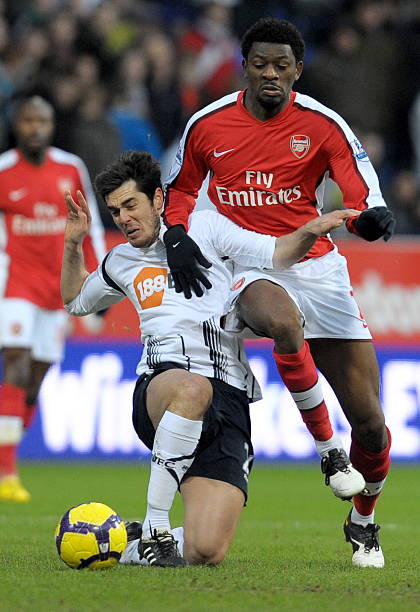 圍繞裁判爭論 質疑裁判決定 利物浦正式遭指控!.